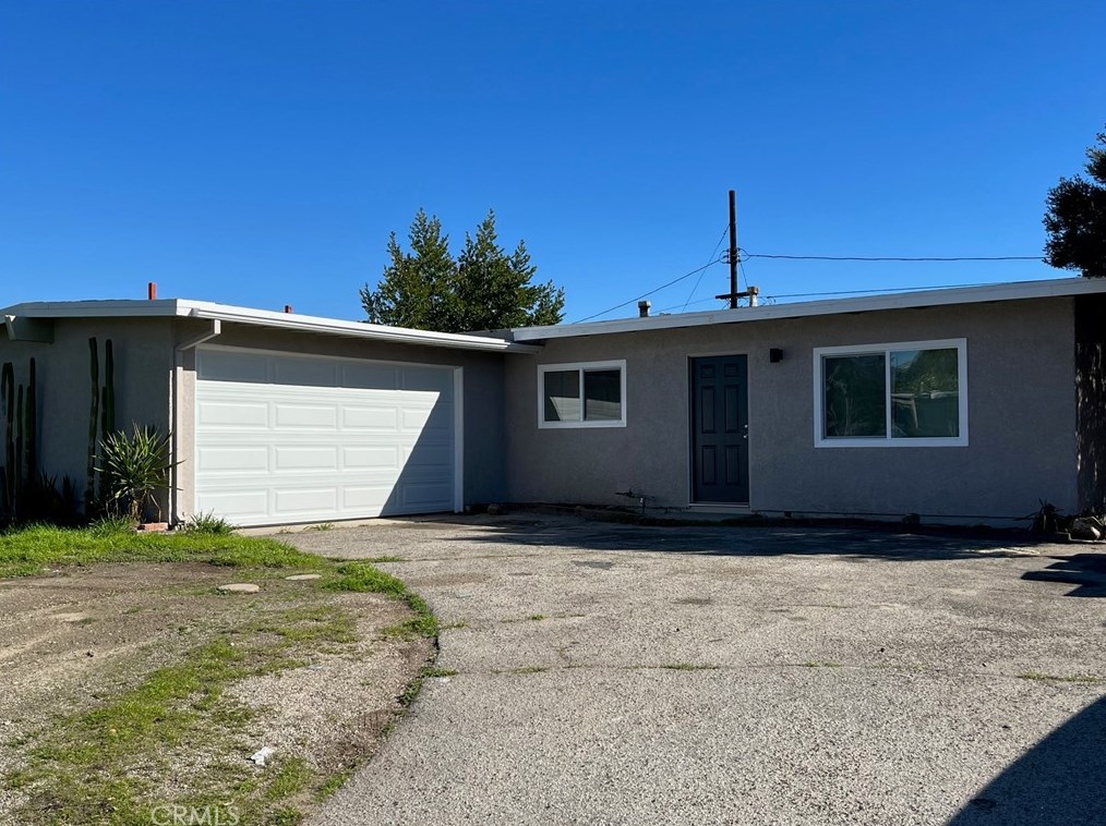 13766 Desmond St, Los Angeles CA  91331-2706 exterior