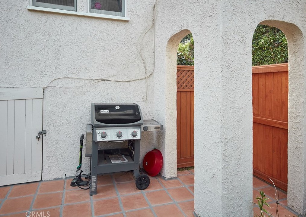 322 Loma Vista St, El Segundo CA  90245-2901 exterior