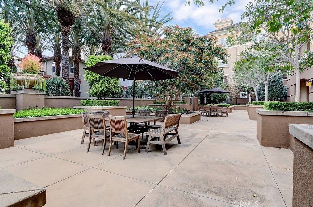 13075 Pacific Promenade, Los Angeles CA  90094-2110 exterior