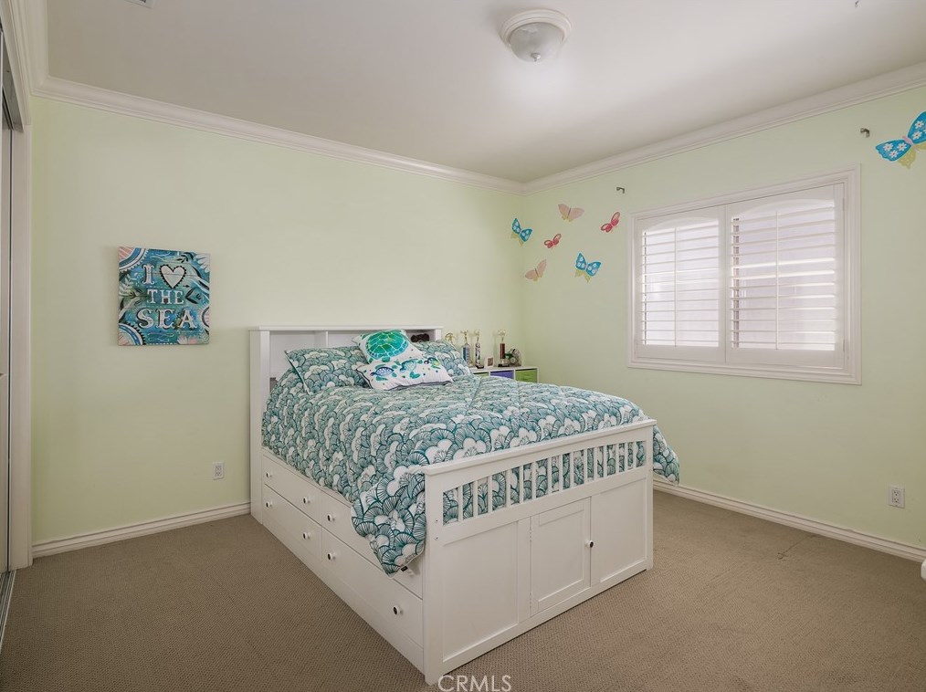 828 Penn St, El Segundo CA  90245-2511 exterior