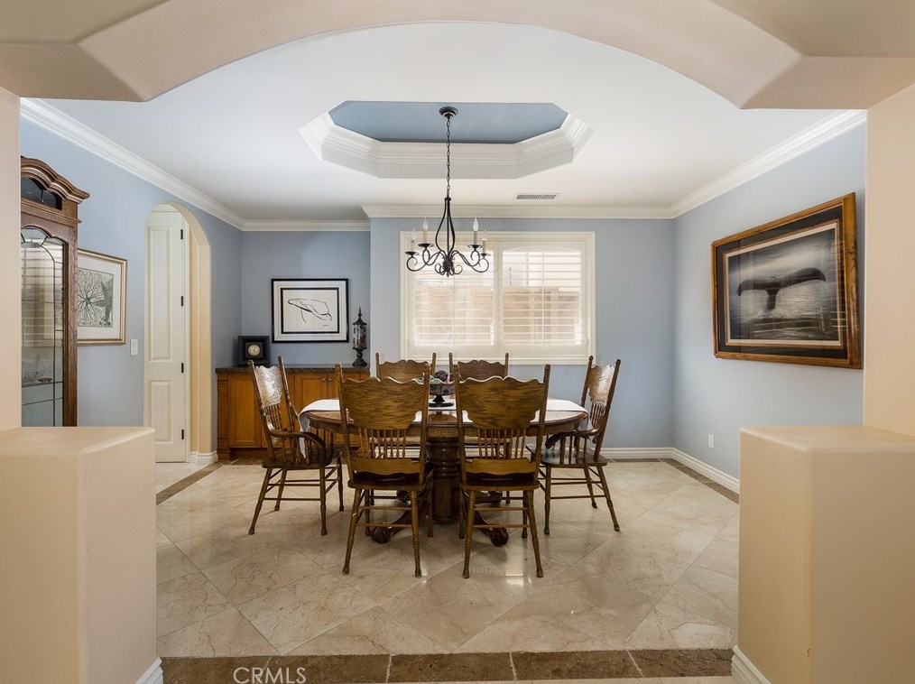 828 Penn St, El Segundo CA  90245-2511 exterior