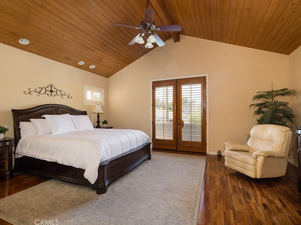 828 Penn St, El Segundo CA  90245-2511 exterior