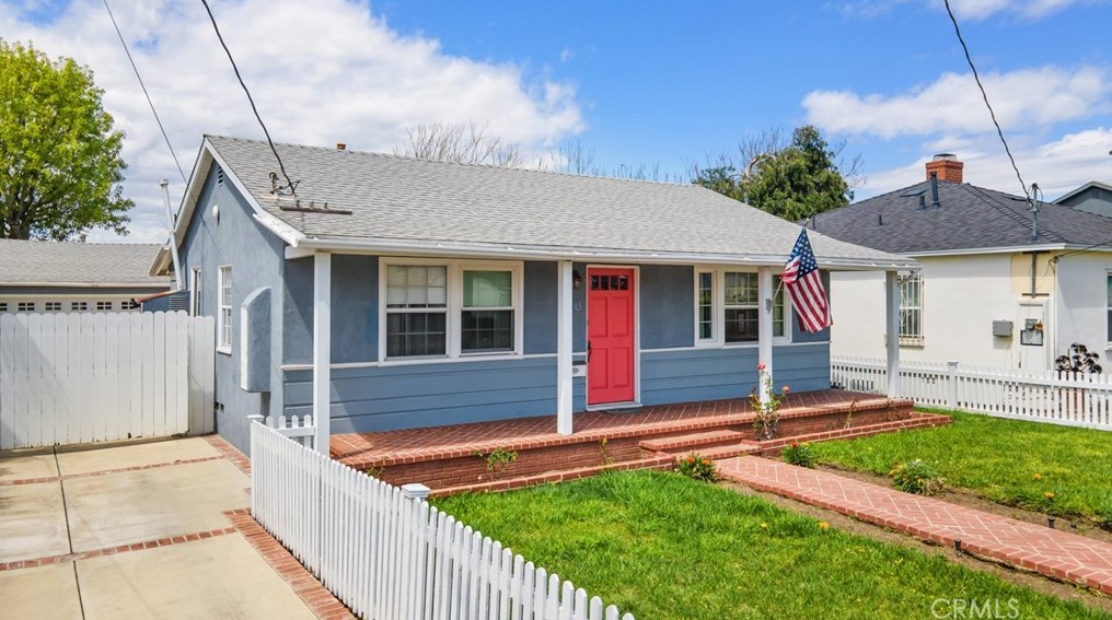 11423 Braddock Dr, Los Angeles CA  90230-5125 exterior