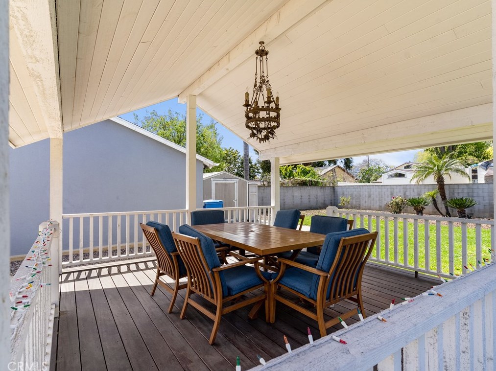 11423 Braddock Dr, Los Angeles CA  90230-5125 exterior