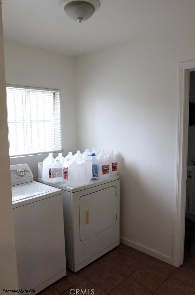 1432 58th St, Los Angeles CA  90011-4928 exterior