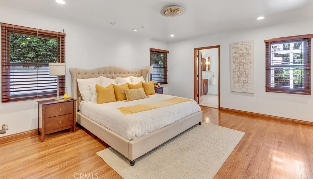 9619 Monte Mar Dr, Los Angeles CA  90035-4015 exterior