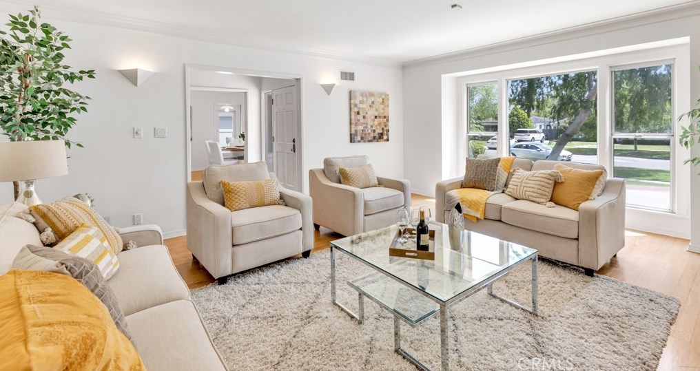 9619 Monte Mar Dr, Los Angeles CA  90035-4015 exterior