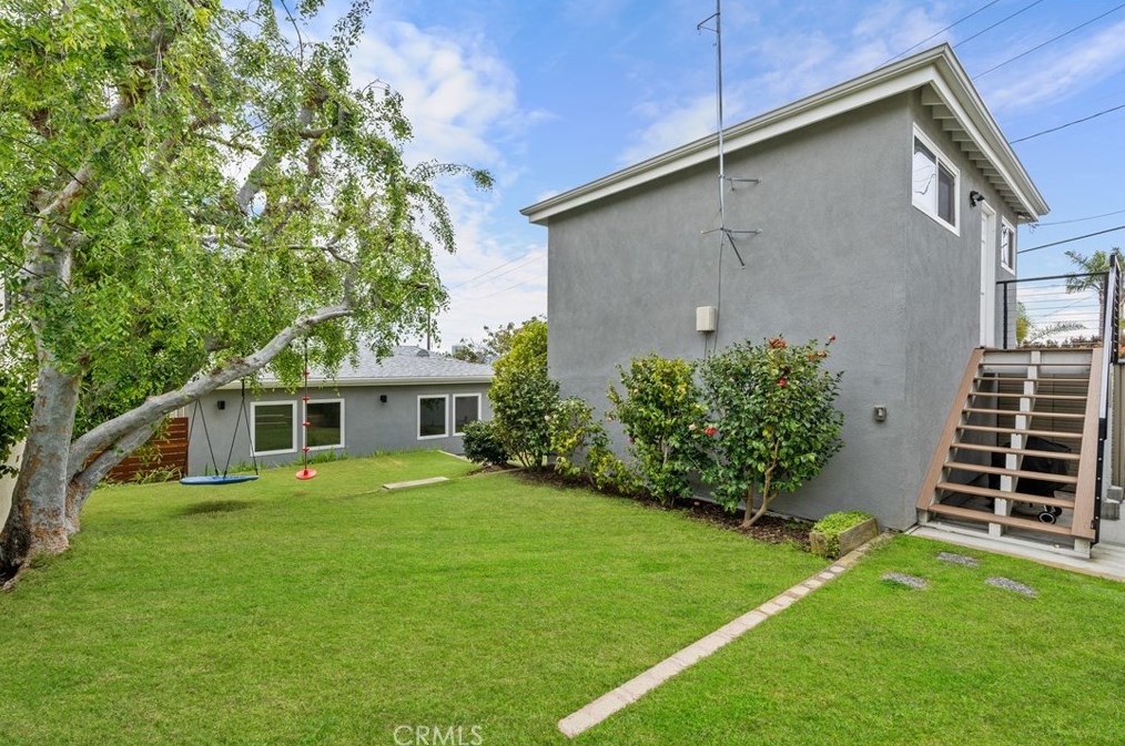 801 Bungalow Dr, El Segundo CA  90245-2540 exterior