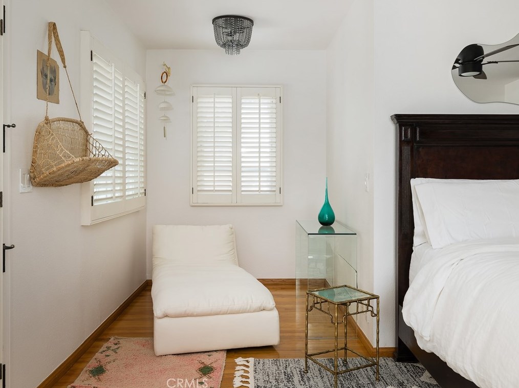 228 Maple Ave, El Segundo CA  90245-2330 exterior