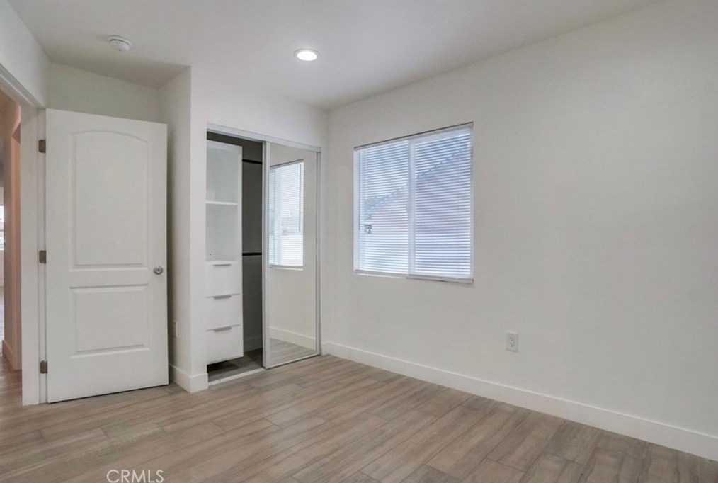 15221 Ibex Ave, Norwalk CA  90650-6635 exterior