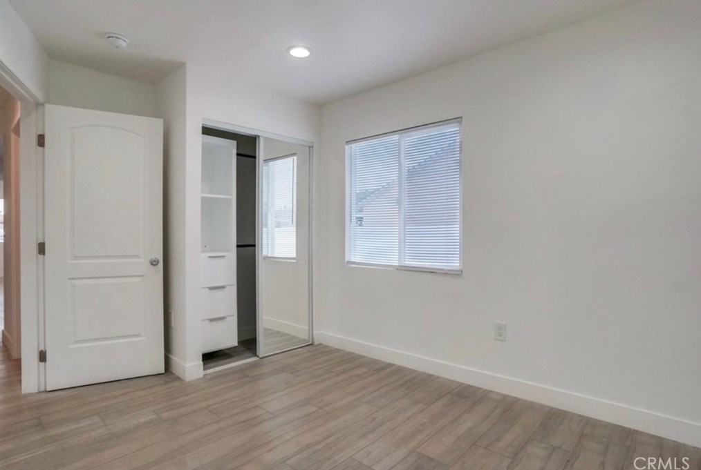 15221 Ibex Ave, Norwalk CA  90650-6635 exterior