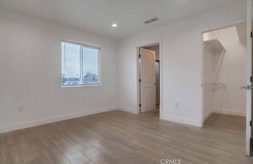 15221 Ibex Ave, Norwalk CA  90650-6635 exterior