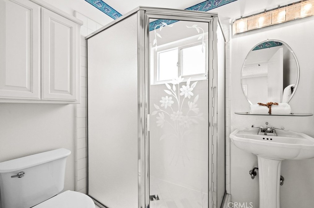 622 Hillcrest St, El Segundo CA  90245-2960 exterior