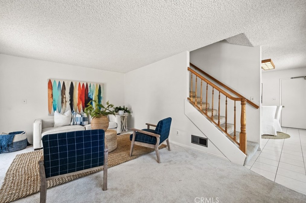 622 Hillcrest St, El Segundo CA  90245-2960 exterior