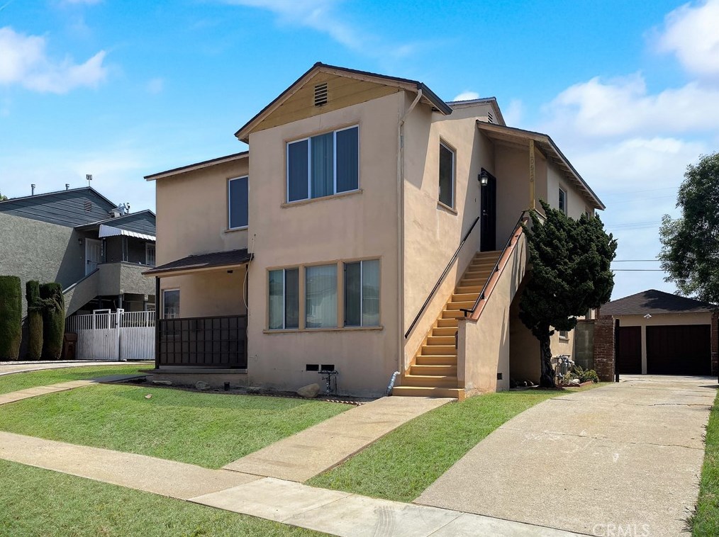 10514 Haas Ave, Los Angeles CA  90047-4334 exterior
