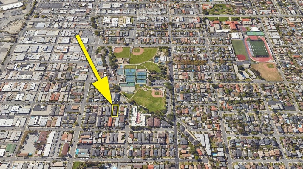 336 Penn St, El Segundo CA 90245-3025 exterior