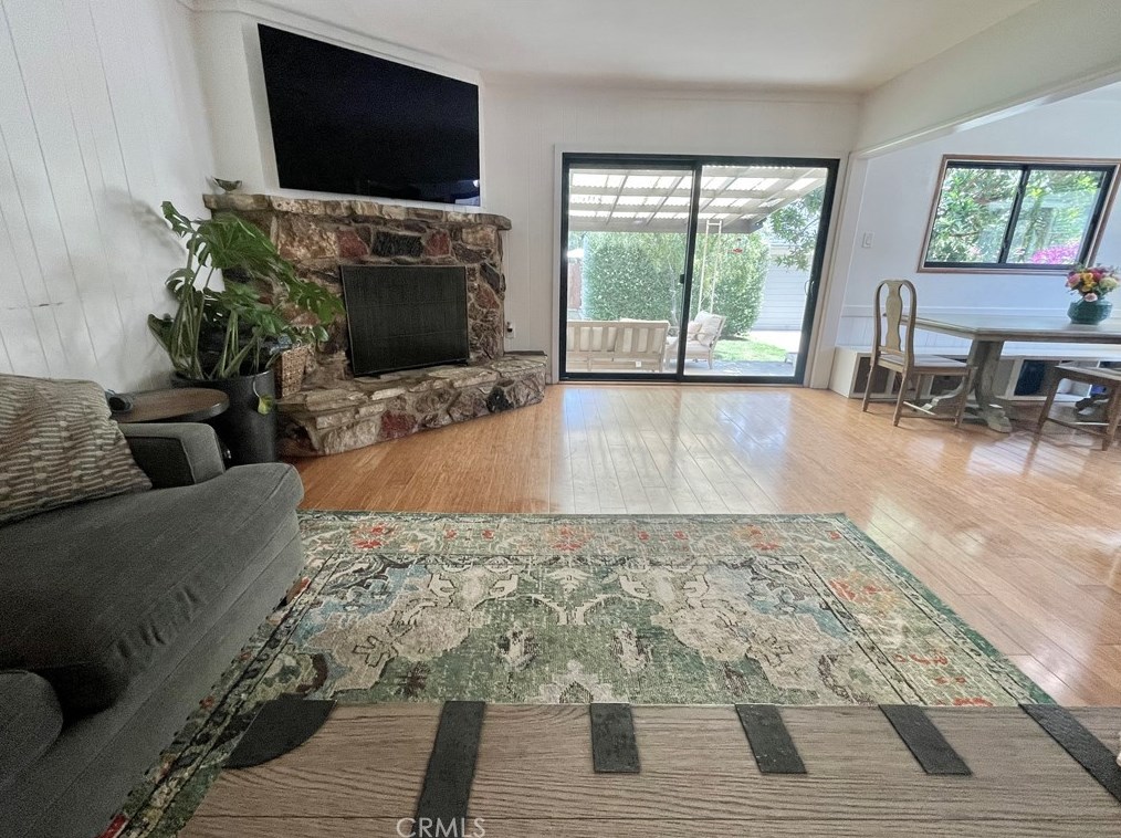 754 California St, El Segundo CA  90245-3249 exterior