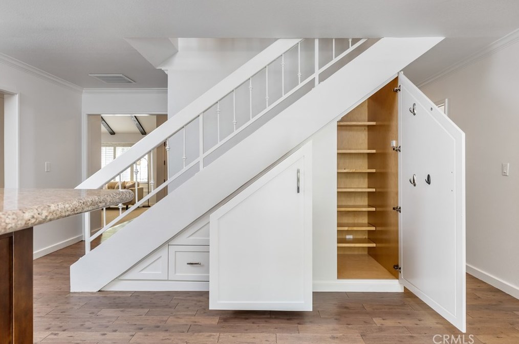 851 Hillcrest St, El Segundo CA 90245-2029 exterior