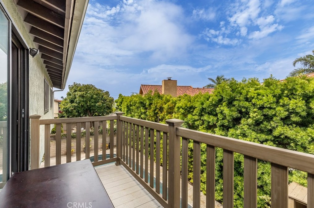 851 Hillcrest St, El Segundo CA 90245-2029 exterior