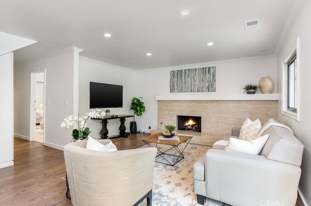 851 Hillcrest St, El Segundo CA 90245-2029 exterior