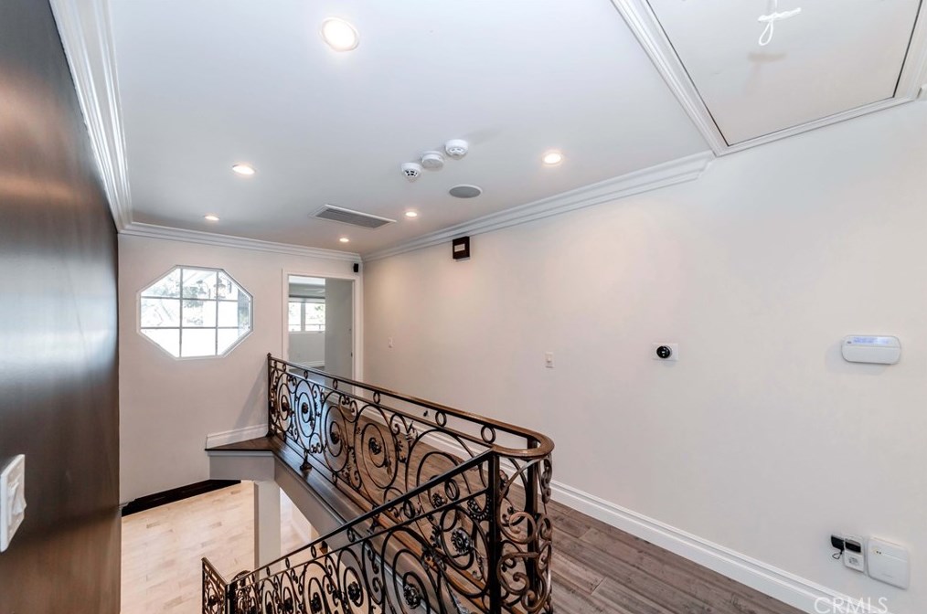 3834 Dublin Ave, Los Angeles CA  90008-1920 exterior