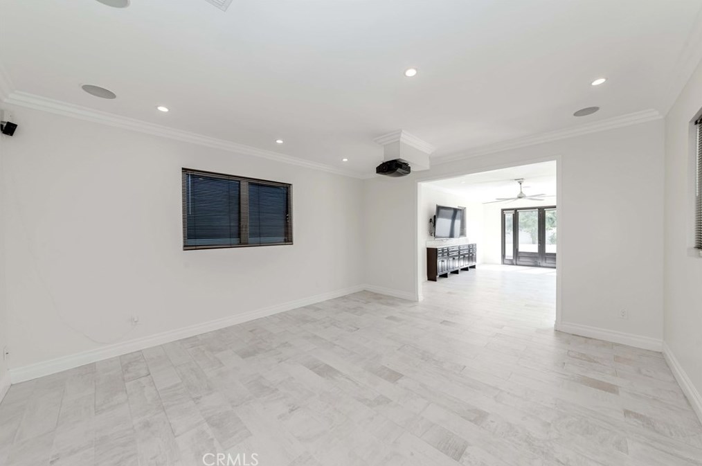 3834 Dublin Ave, Los Angeles CA  90008-1920 exterior