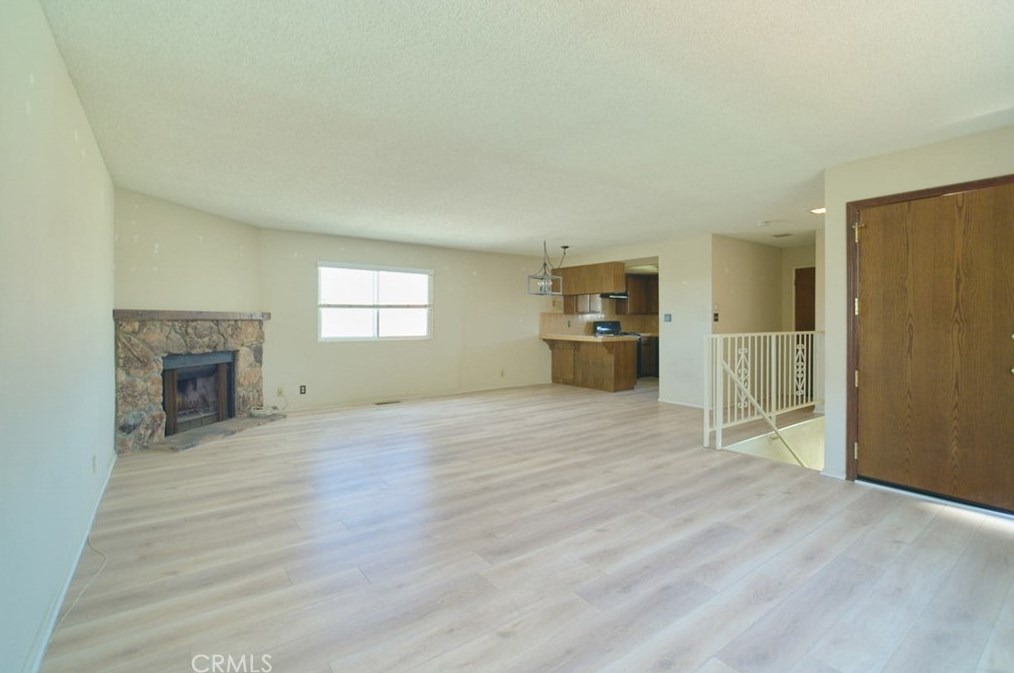 924 Main St, El Segundo CA 90245-2335 exterior