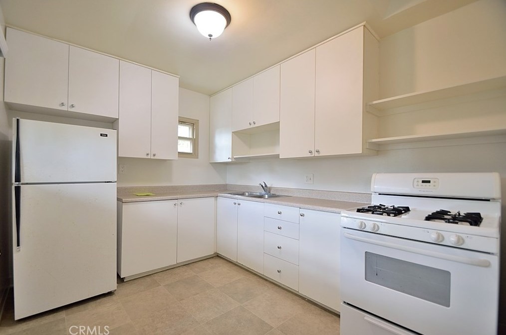 1637 Maple Ave, El Segundo CA 90245-3258 exterior