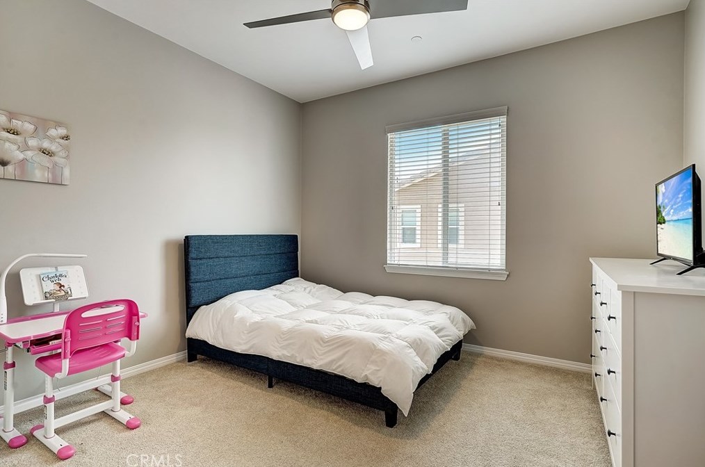 35571 Laurel Tree Ct, Winchester CA  92596-8103 exterior