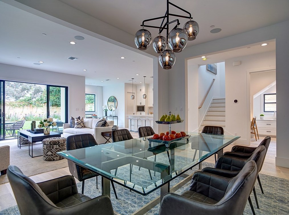 3922 Berryman Ave, Los Angeles CA  90066-5016 exterior