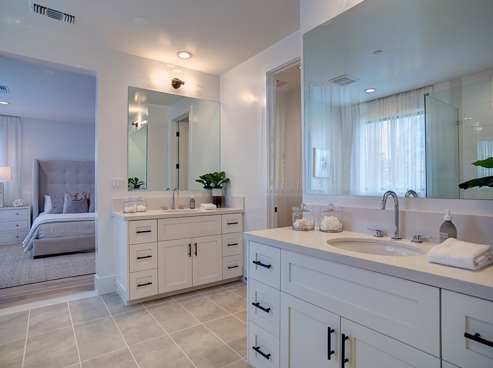 3922 Berryman Ave, Los Angeles CA  90066-5016 exterior