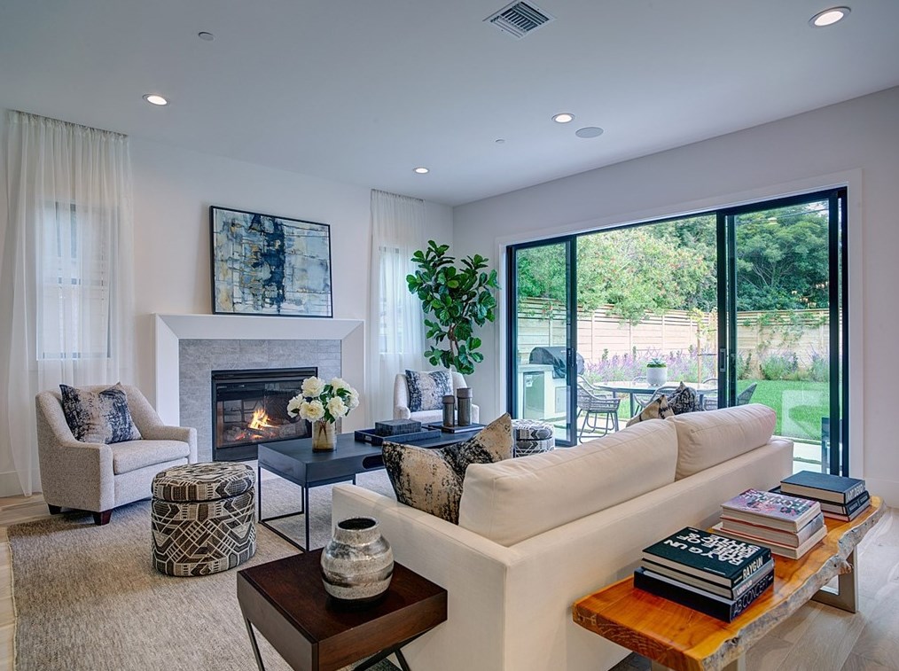 3922 Berryman Ave, Los Angeles CA  90066-5016 exterior