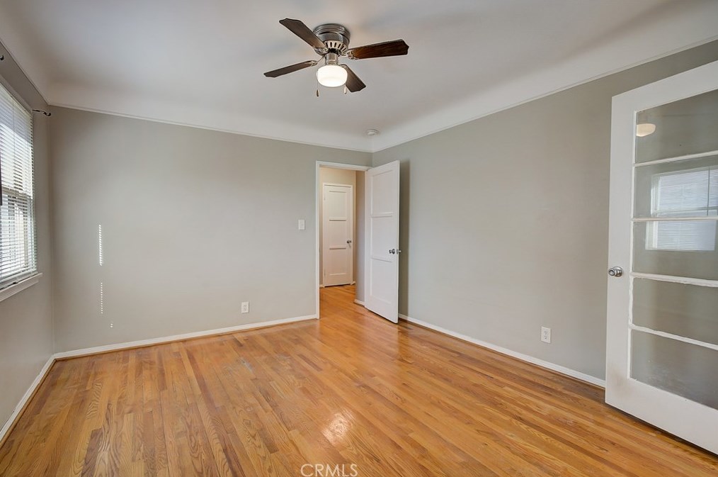 740 83rd St, Los Angeles CA  90044-5812 exterior