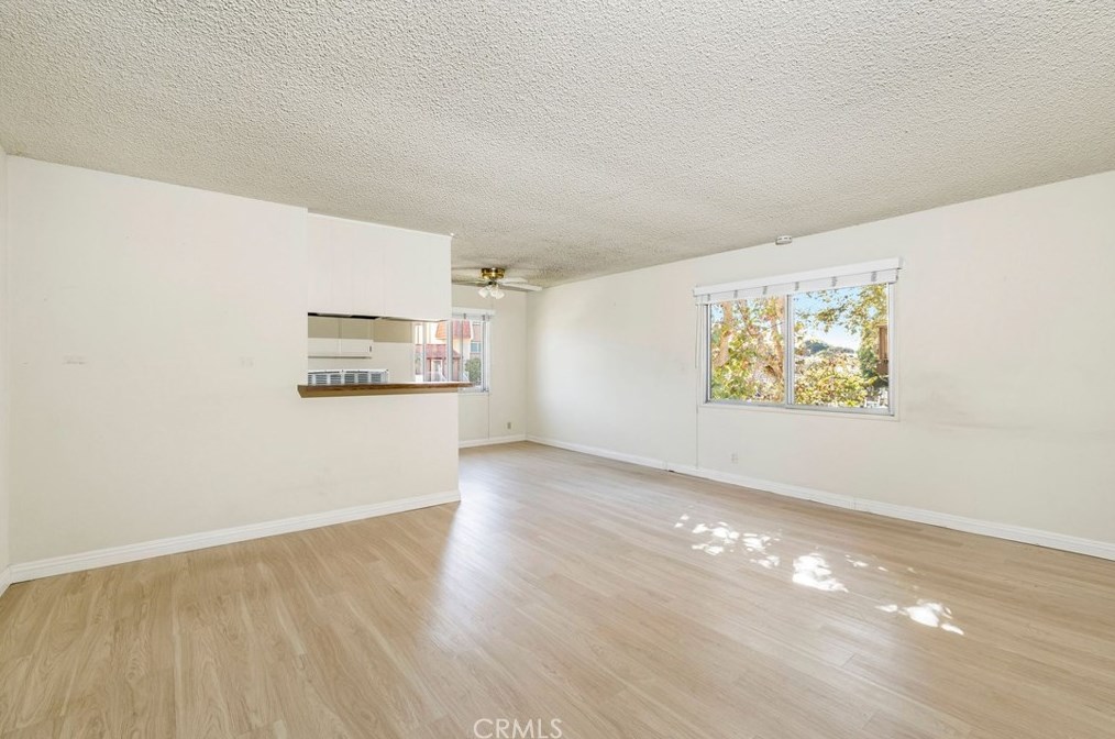 945 Main St, El Segundo CA 90245-2363 exterior