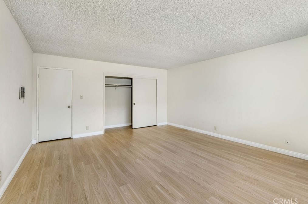 945 Main St, El Segundo CA 90245-2363 exterior