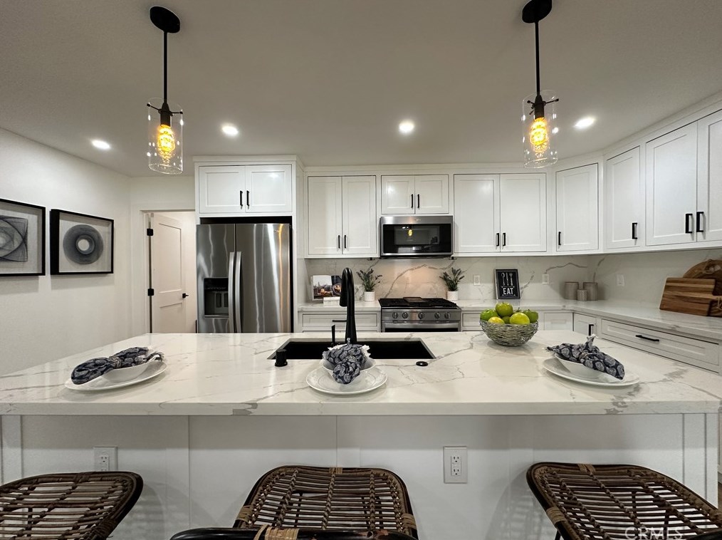 22001 Marjorie Ave, Torrance CA  90503-6938 exterior