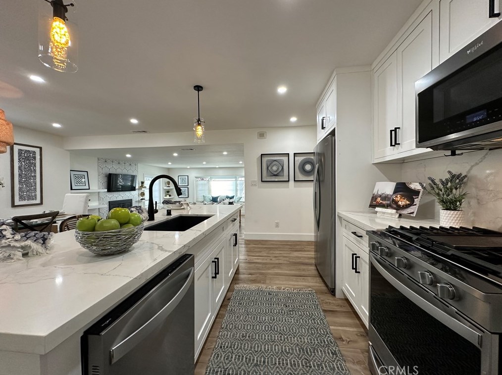 22001 Marjorie Ave, Torrance CA  90503-6938 exterior