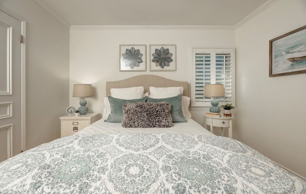 204 Walnut Ave, El Segundo CA  90245-2353 exterior