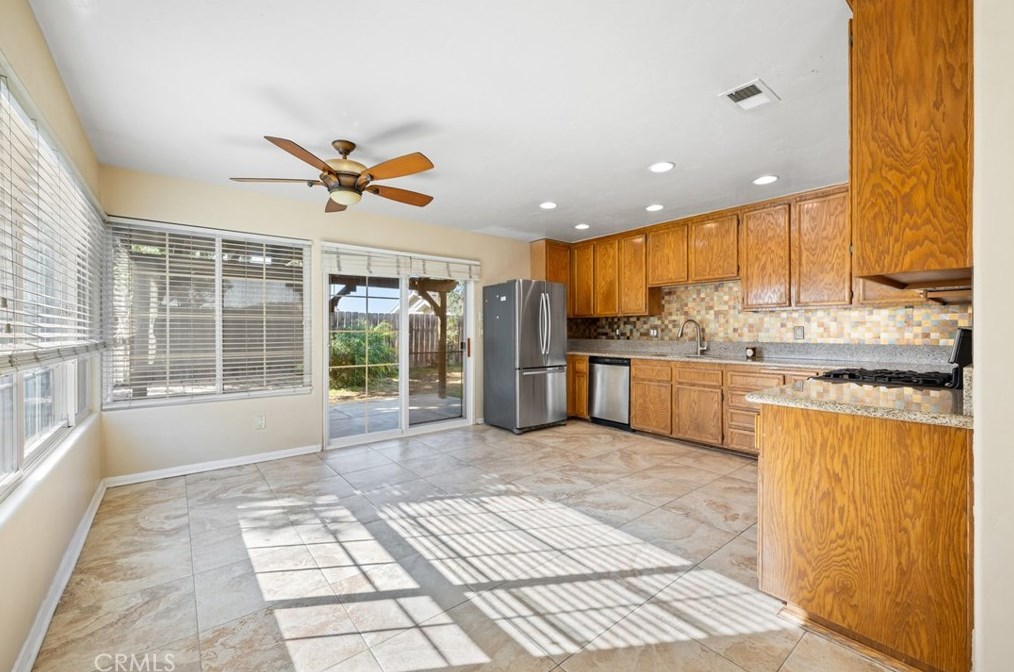 2458 Doubletree Rd, Spring Valley CA  91978-1913 exterior