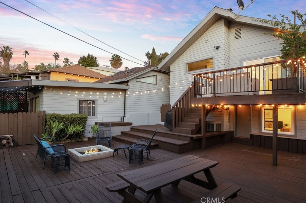 729 Maltman Ave, Los Angeles CA  90026-3550 exterior