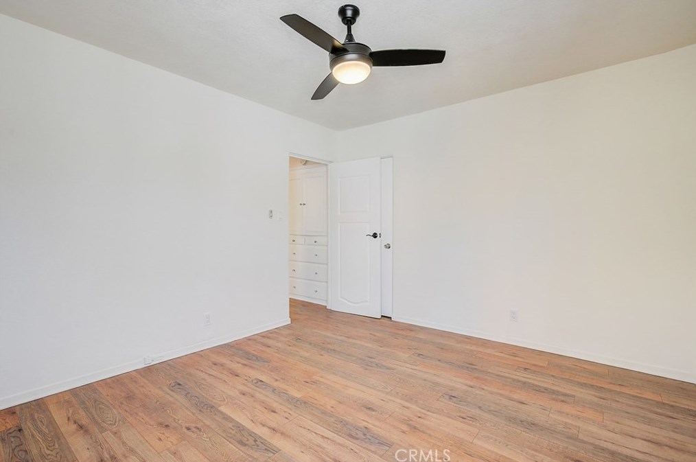 6233 Van Ness Ave, Los Angeles CA  90047-1665 exterior