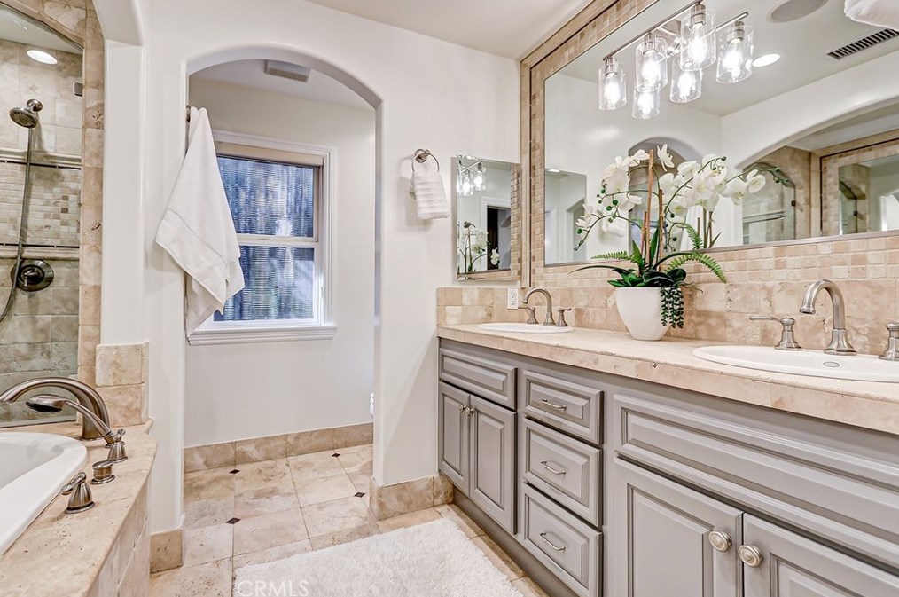 2609 Vargas Way, Redondo Beach CA  90278-1750 exterior
