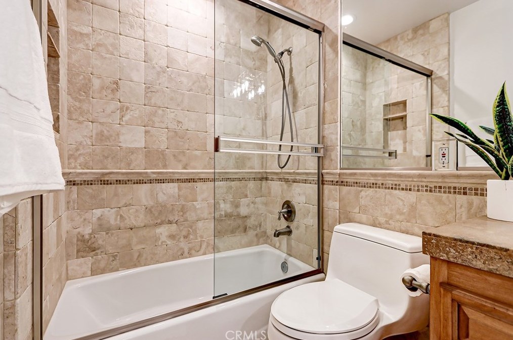 2609 Vargas Way, Redondo Beach CA  90278-1750 exterior