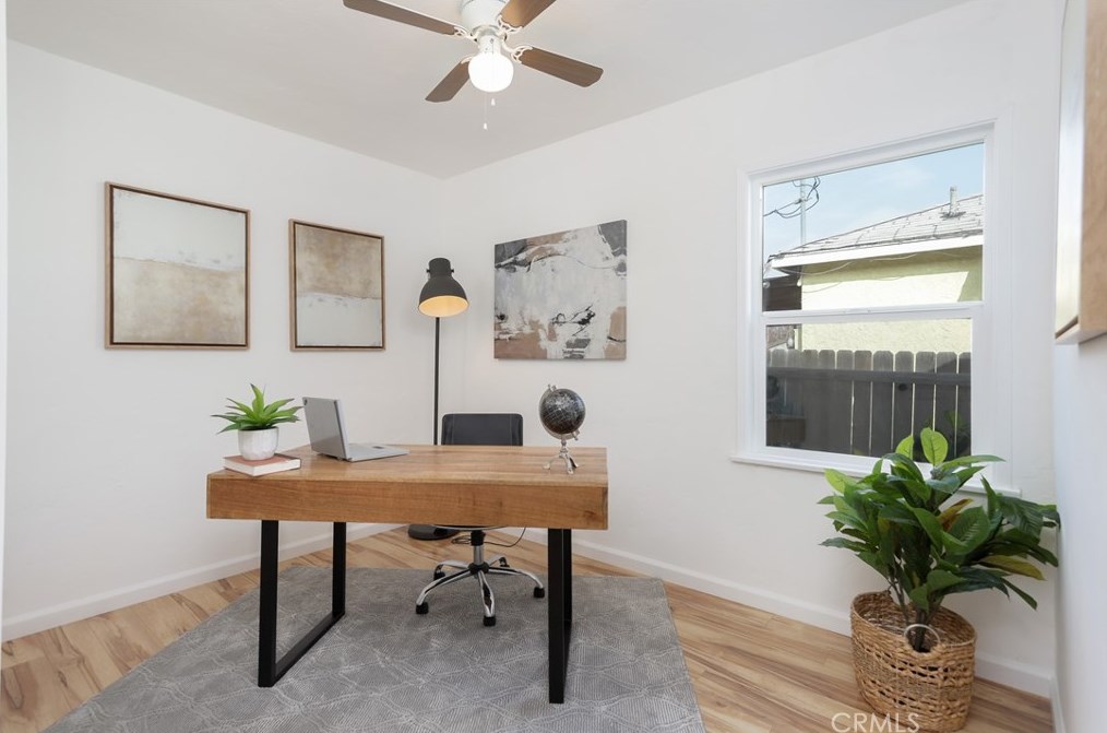17203 Elgar Ave, Torrance CA  90504-2623 exterior