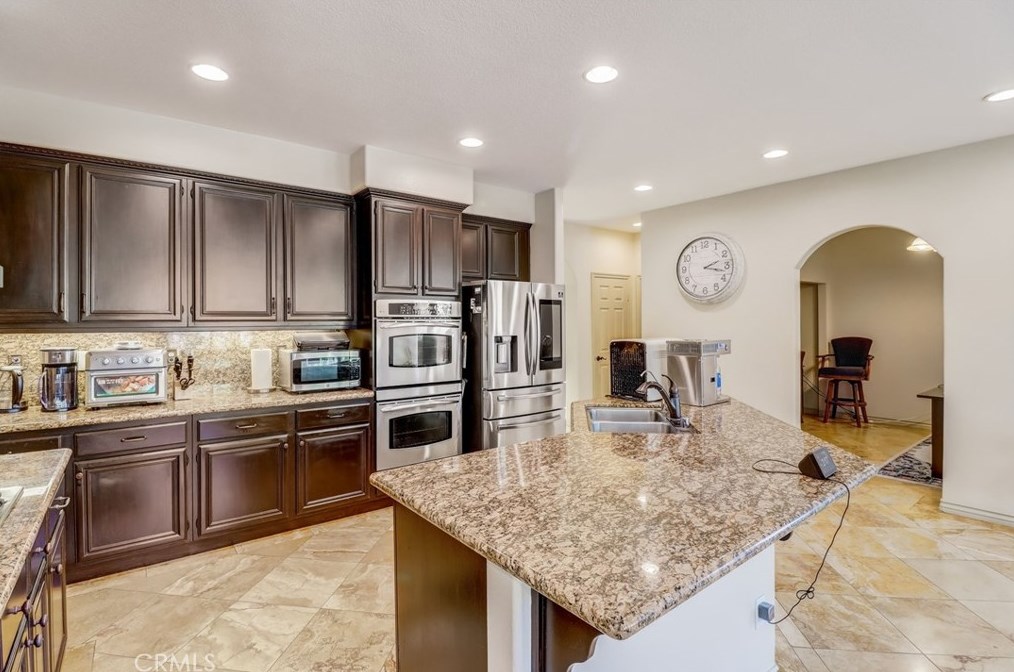 36260 Redbud Ln, Murrieta CA  92562-4382 exterior