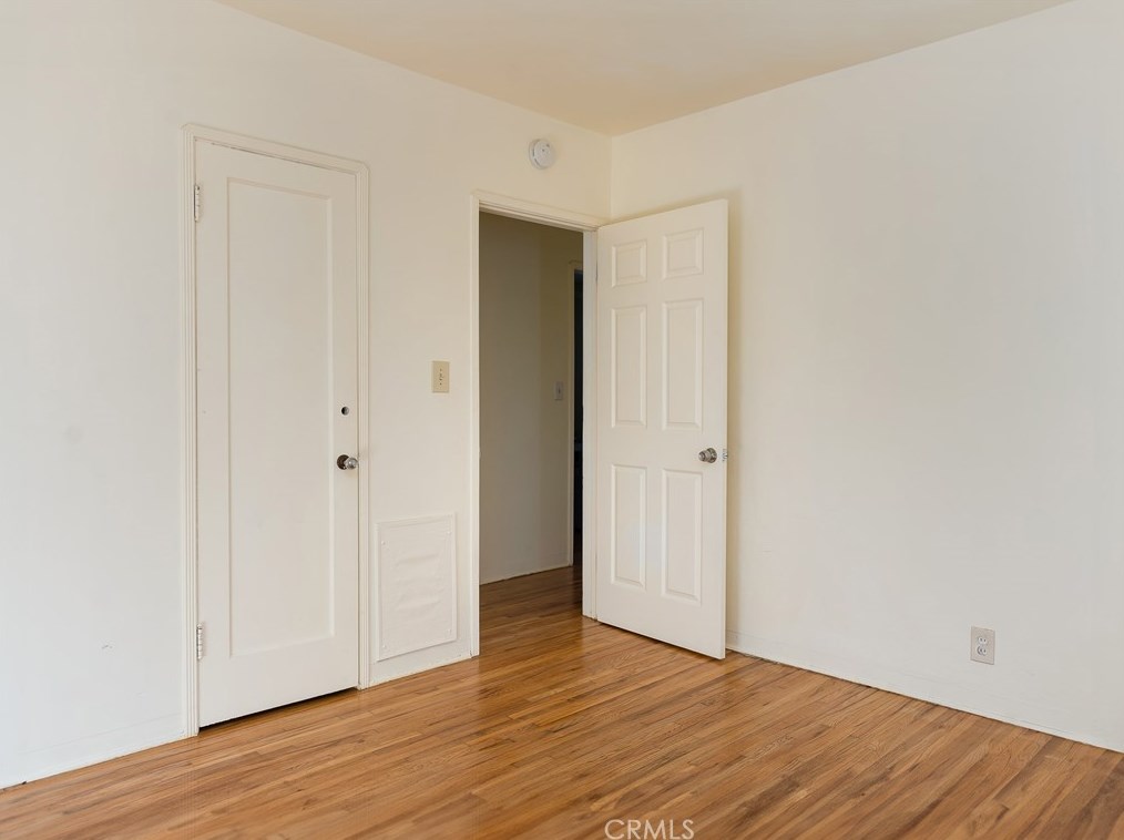 425 Maple Ave, El Segundo CA 90245-3321 exterior