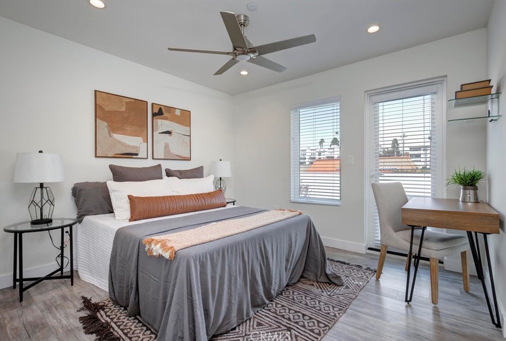 6160 Pacific Coast Hwy, Redondo Beach CA  90277-5907 exterior