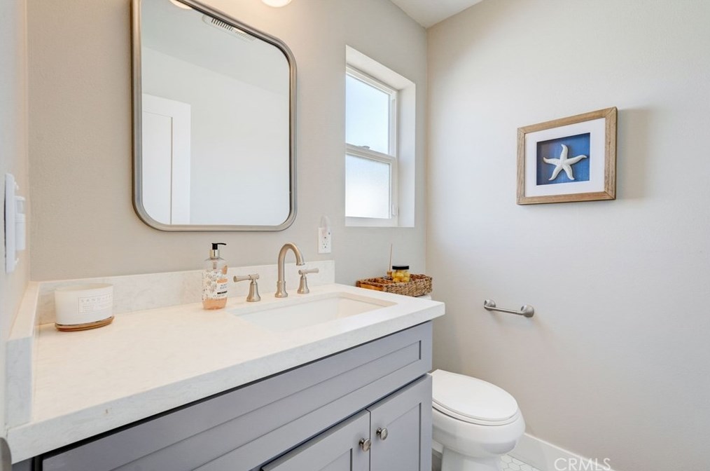 24236 Ocean Ave, Torrance CA  90505-6428 exterior