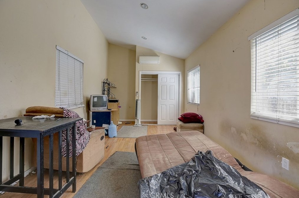 21036 Shearer Ave, Long Beach CA  90745-1234 exterior