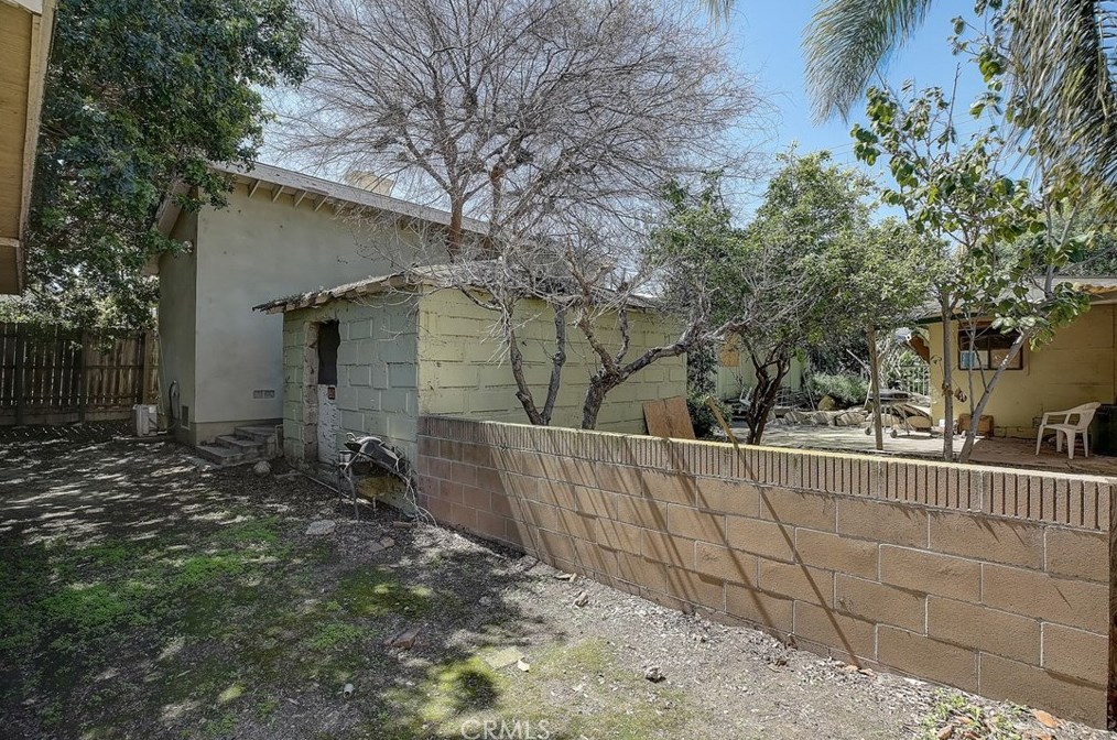 21036 Shearer Ave, Long Beach CA  90745-1234 exterior